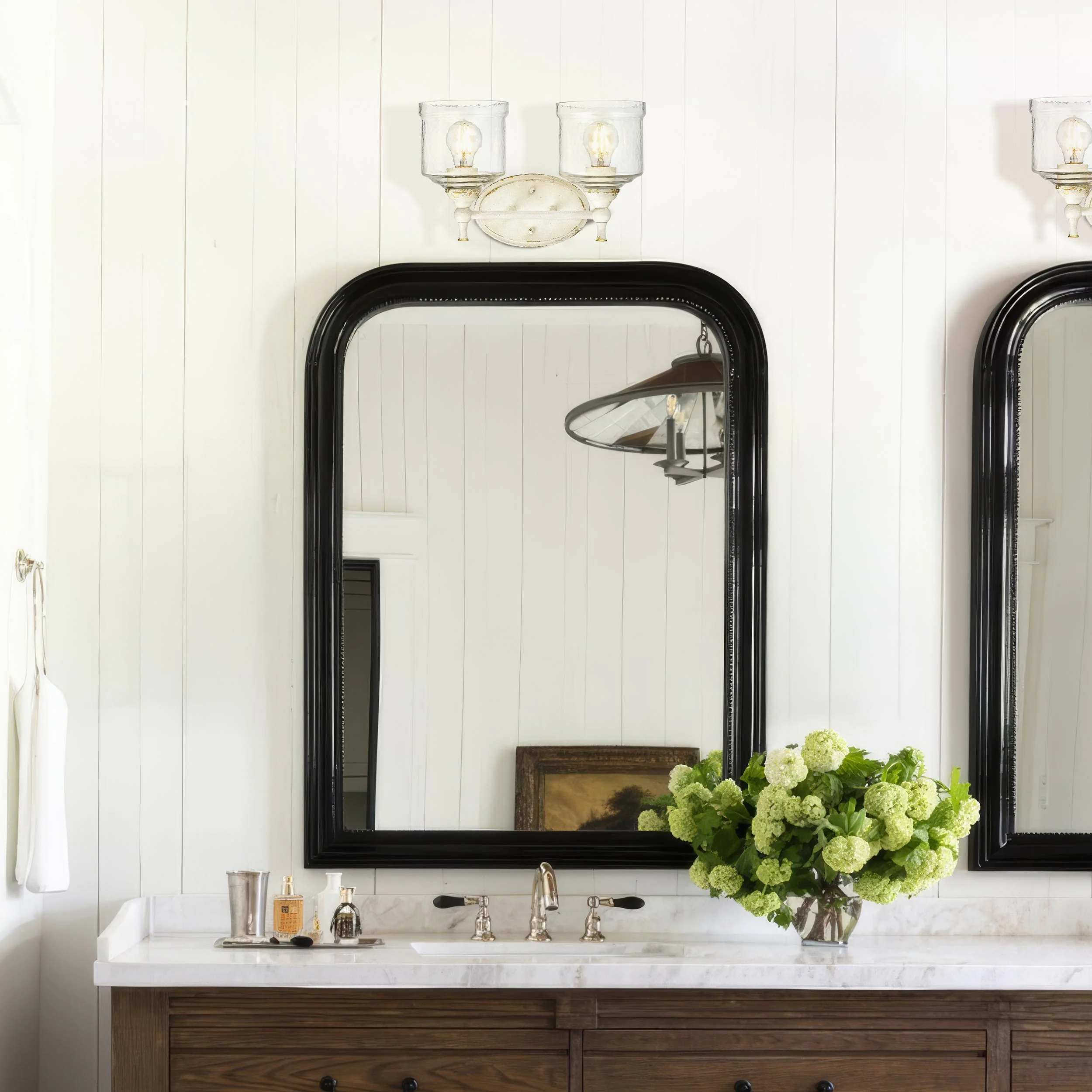 Golden Lighting Keating 2-light Vanity in Antique Ivory - Image 2