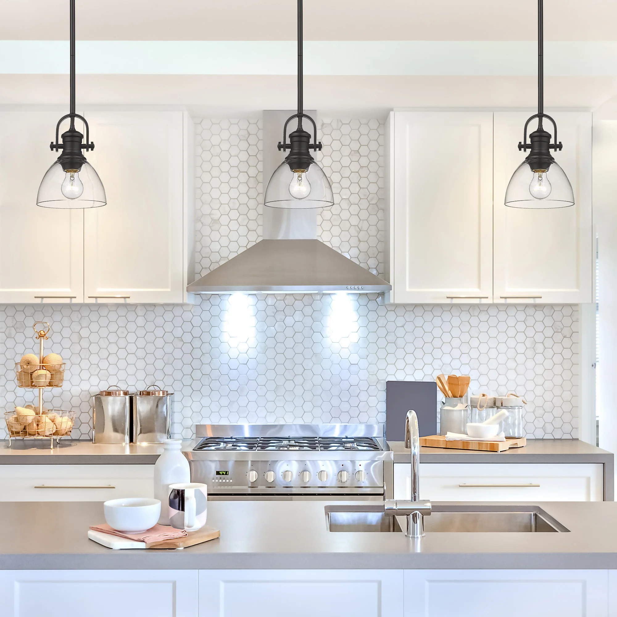 Yep by Golden Lighting Hines 1-light 7in Pendant in Matte Black and Clear Glass - Image 2